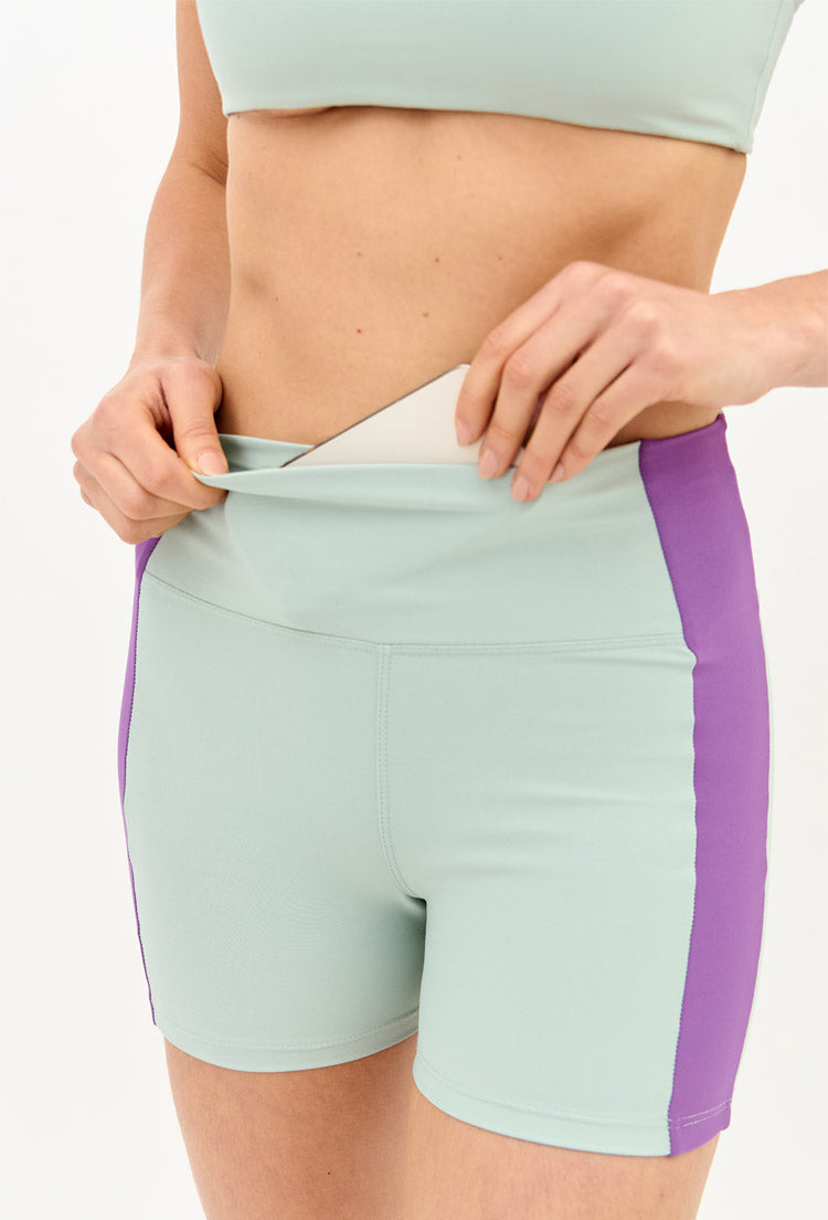 Bermuda verde vital com faixa lateral Alquimia