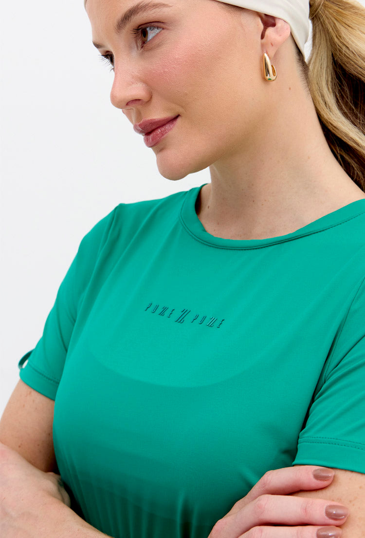 Tshirt alongada nas costas lisa verde folha Lance