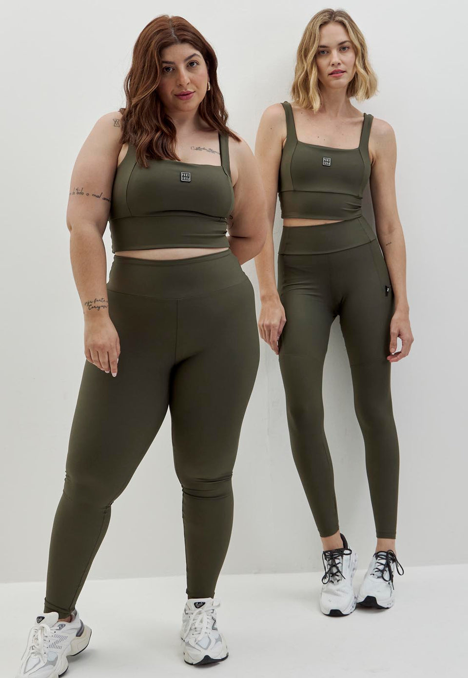 Legging lisa verde elite com bolsos laterais Voá