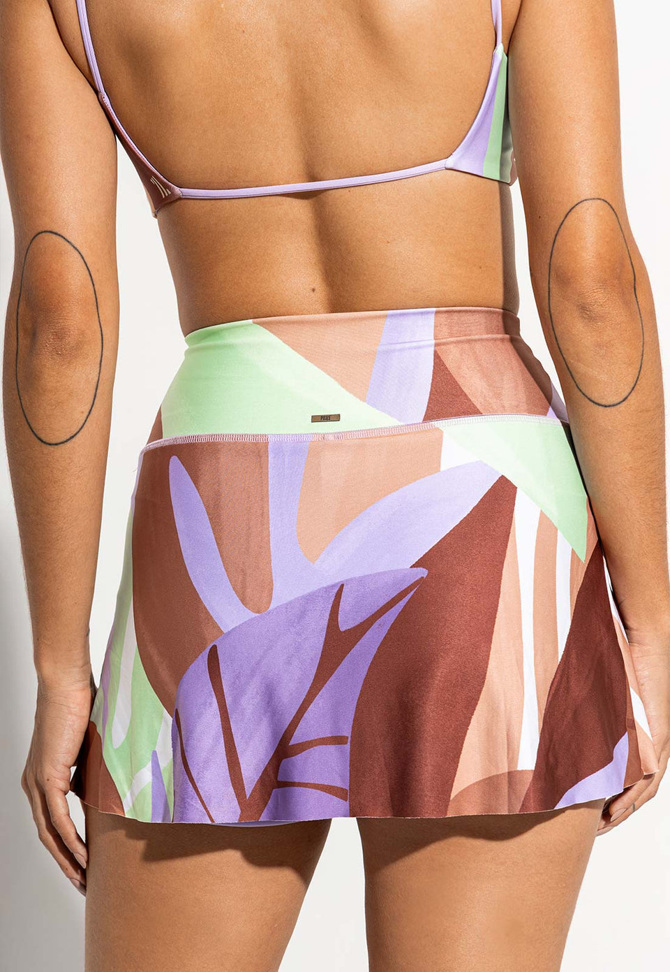 Saia shorts estampada Aura