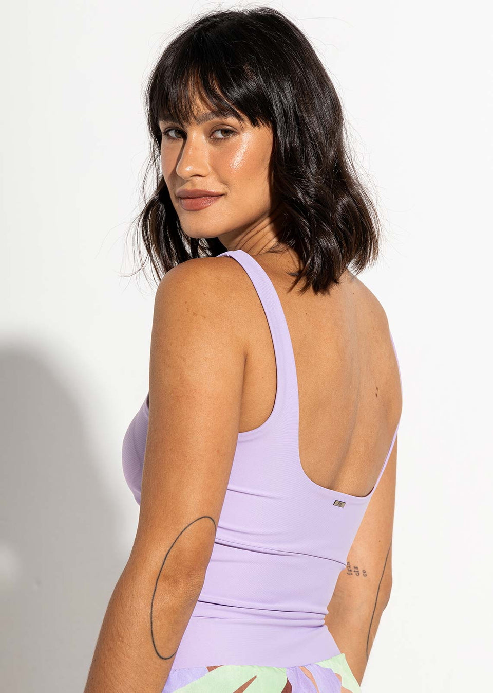 Top longo liso lavanda Aura