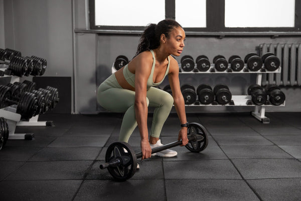 Treino de glúteos: exercícios, evolução e moda fitness para valorizar seu shape!