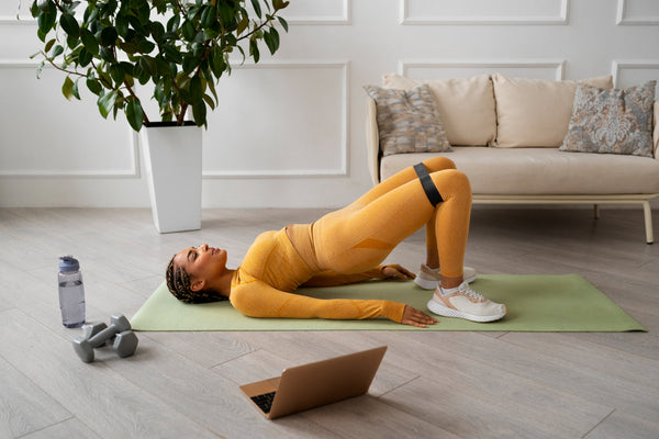 Elevação pélvica: como fazer e evoluir nesse exercício?