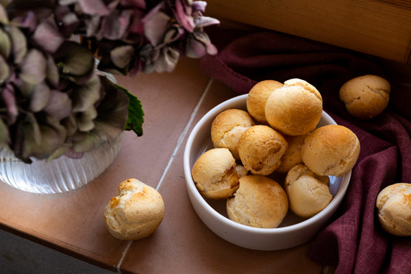 Pão de queijo fit: 7 receitas saudáveis para variar seu lanche