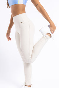 Legging Lisa Bege Luna com bolsos Sinergia