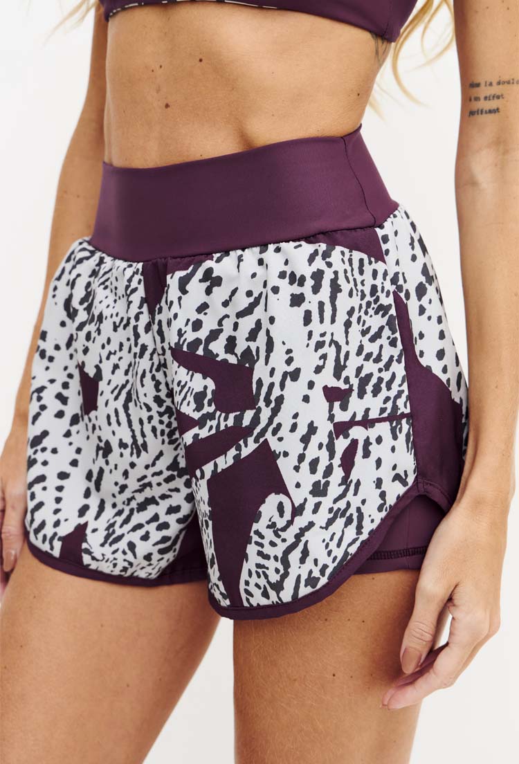 Shorts duplo cherry com bolso estampado Instinto