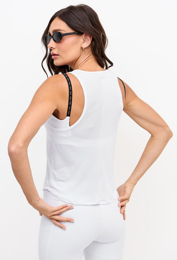 Regata slim branco cristal Pulsa