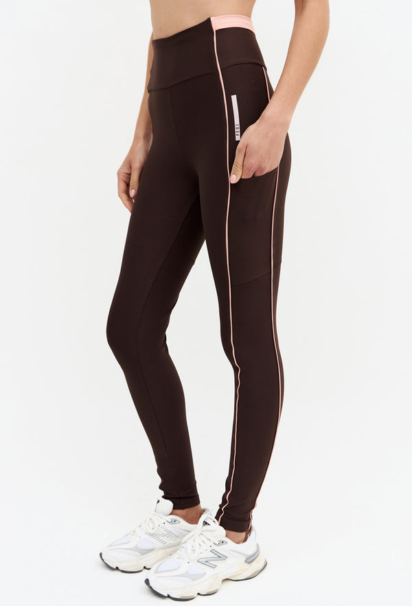 Legging com bolsos marrom café e vivo rose Domma
