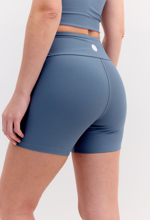 Bermuda lisa azul índigo Aurora