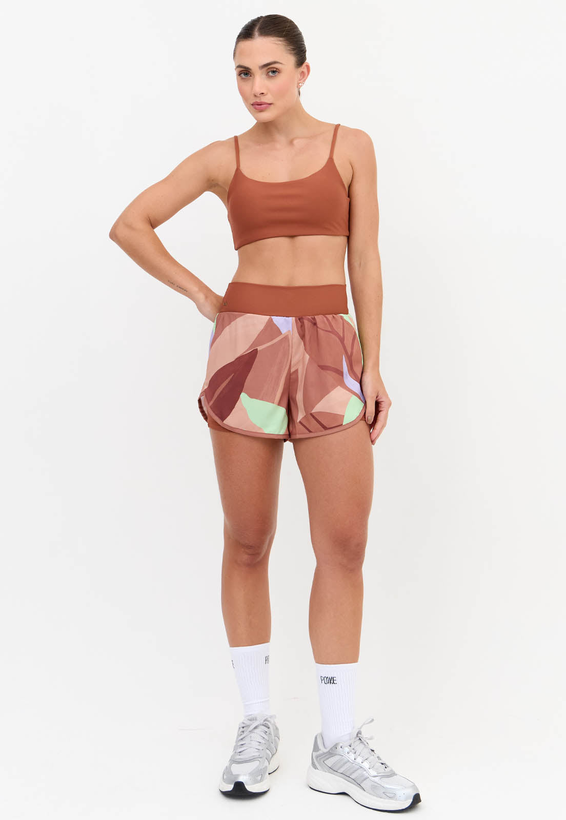 Conjunto Shorts duplo estampado com bolso + Top faixa dupla face com bojo removível Aura