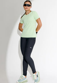 Tshirt running verde matcha Aura