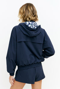 Jaqueta comfy com capuz e bolsos lisa marinho Deep