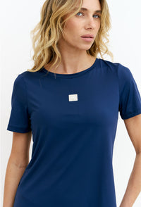 Tshirt alongada nas costas lisa marinho Deep