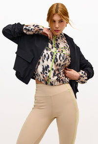 Jaqueta bomber com bolsos frontais lisa preto Pure