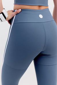 Legging lisa azul índigo com viés lateral Aurora