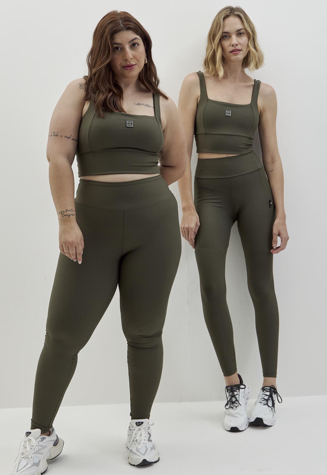 Legging lisa verde elite com bolsos laterais Voá