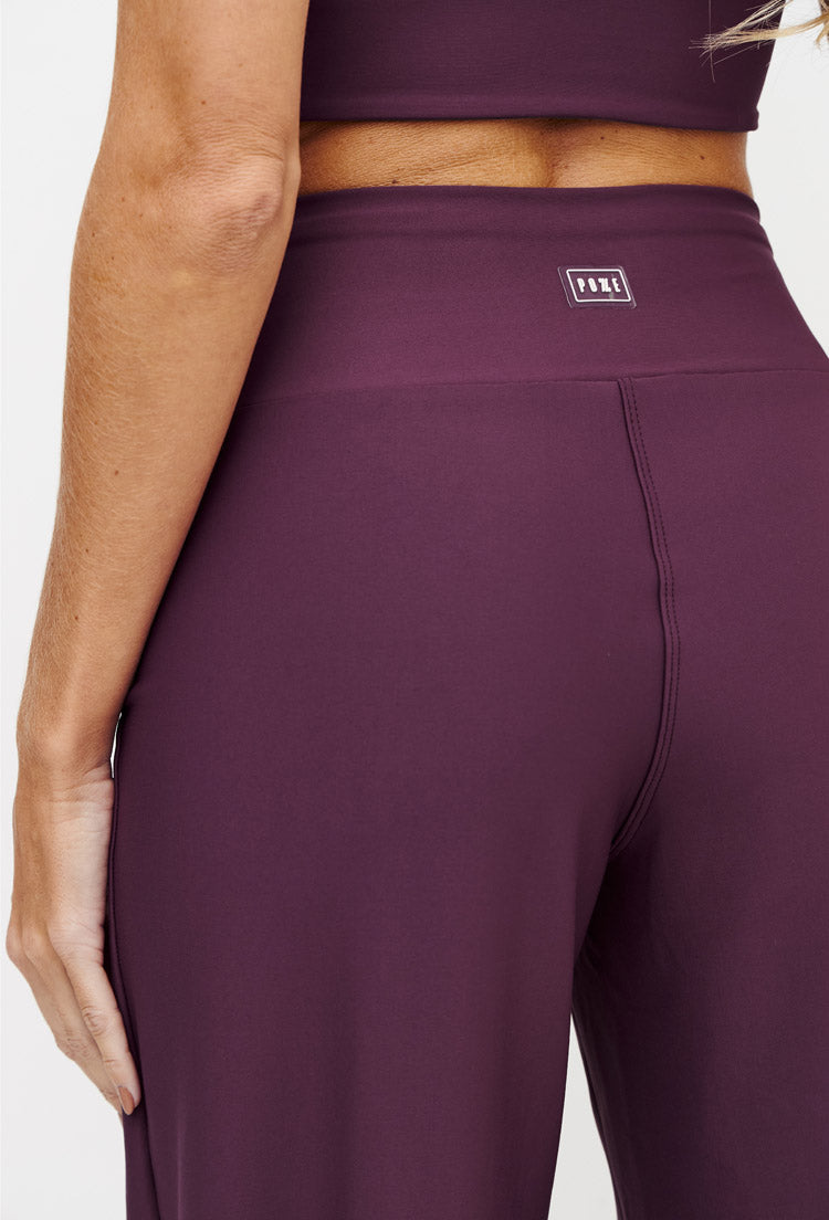 Calça wide leg lisa cherry Instinto