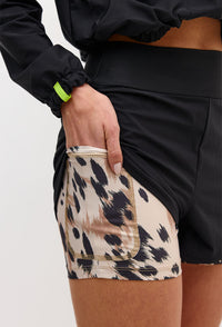 Shorts duplo liso preto com bolso Pure