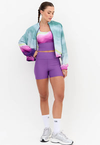 Bermuda lisa roxo fusão com bolsos Alquimia