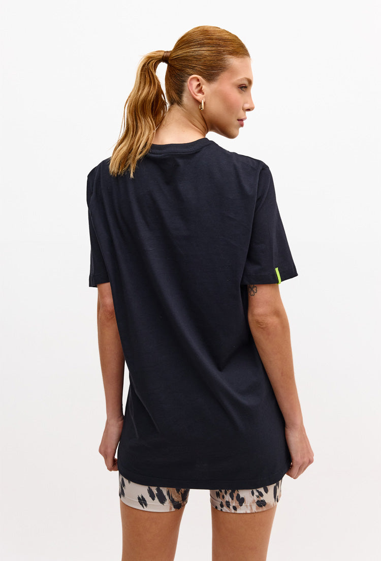 Camiseta lisa com estampa localizada Pure