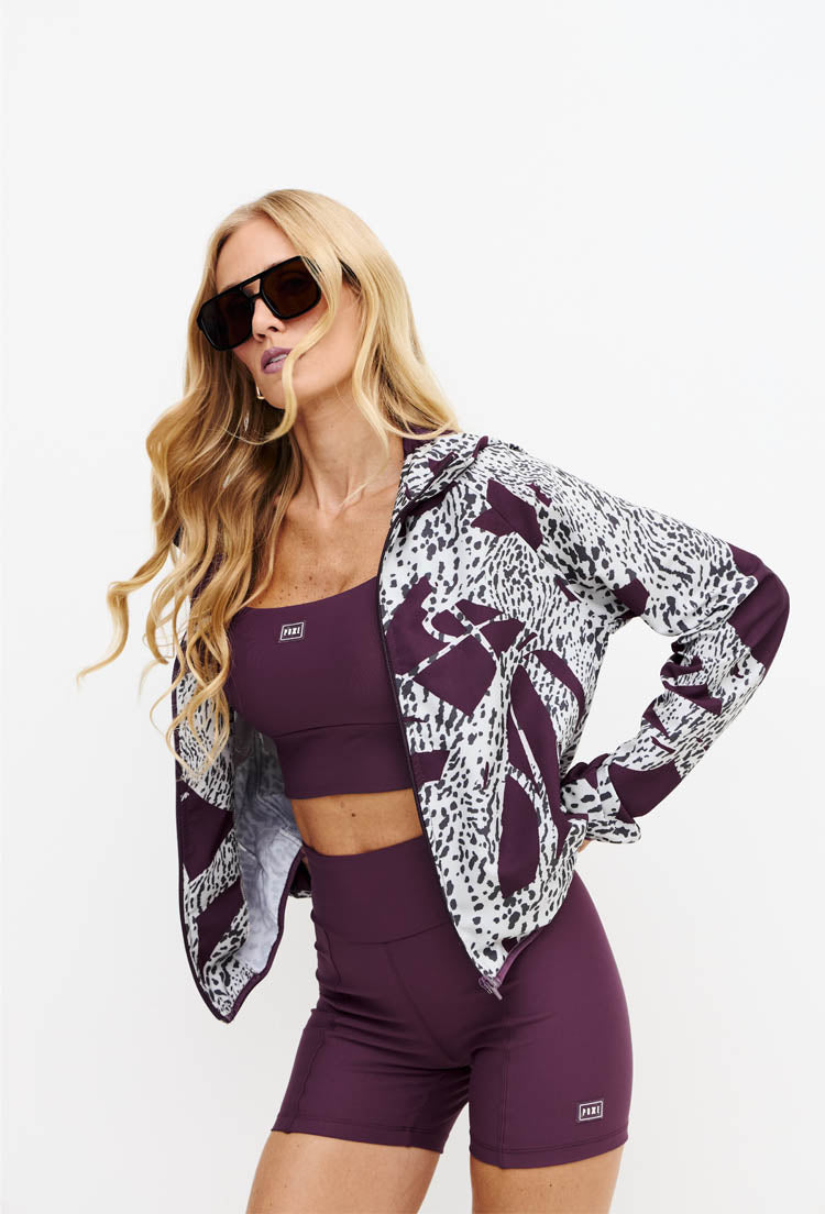 Jaqueta corta vento com bolsos estampada Instinto