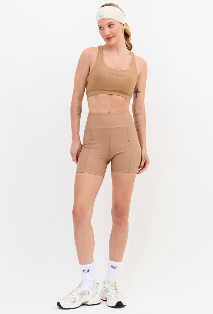 Bermuda lisa amêndoa Lance