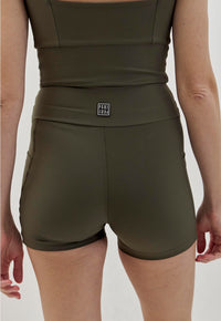 Shorts estampado 2 em 1 com bolsos e bermuda interna verde elite Voá