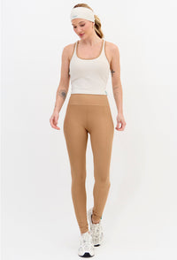 Legging com recorte lisa amêndoa Lance