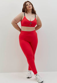 Top liso vermelho carmim com elástico personalizado Voá