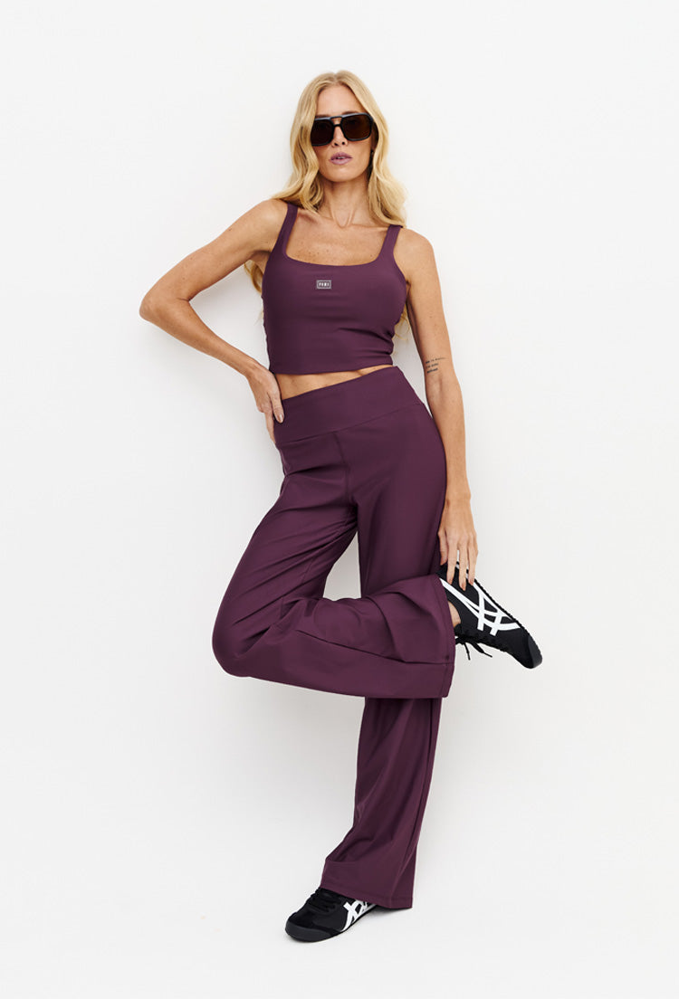 Calça wide leg lisa cherry Instinto