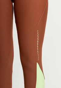 Conjunto Top dupla face+Legging bicolor+Jaqueta lisa capuccino Aura