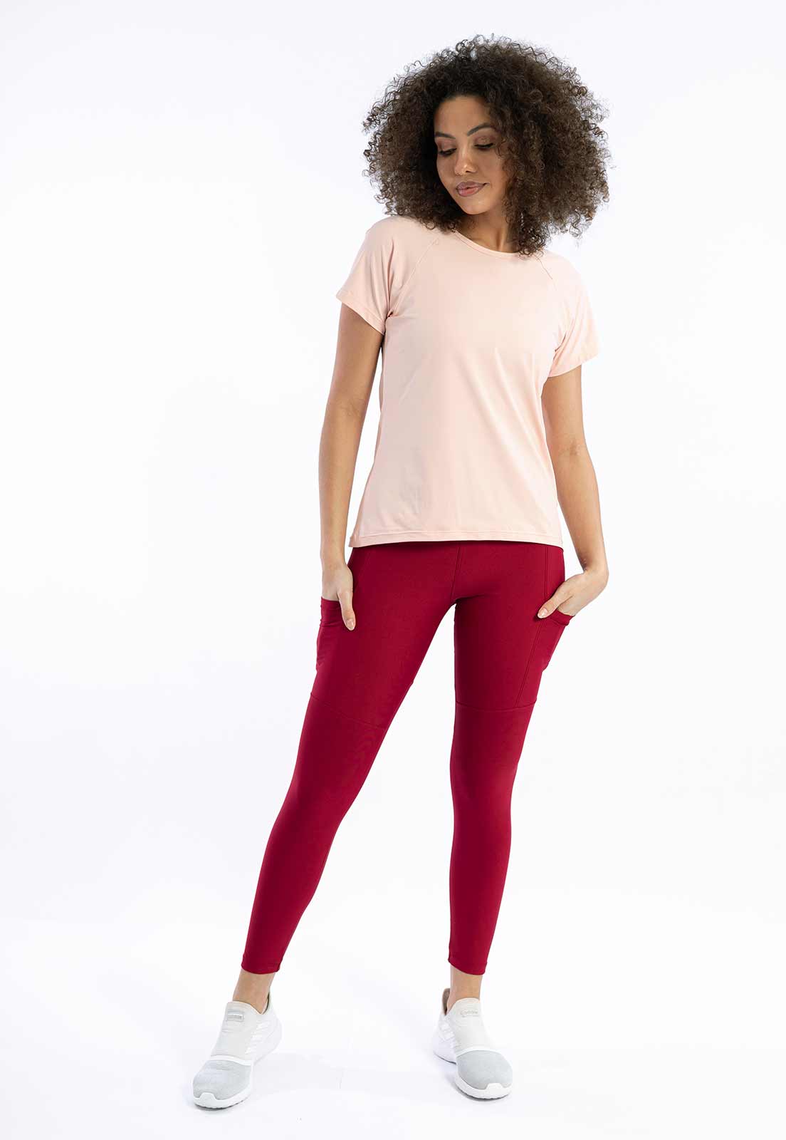 Legging Lisa Valentino com Recortes e Bolsos Essence