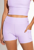 Bermuda lisa lavanda com bolsos Aura