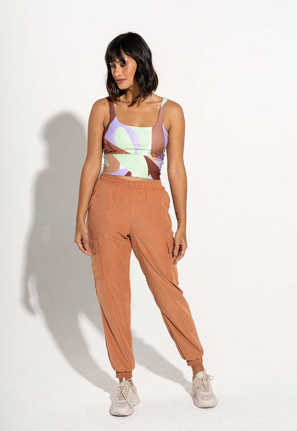 Calça jogger comfy com bolsos lisa Aura