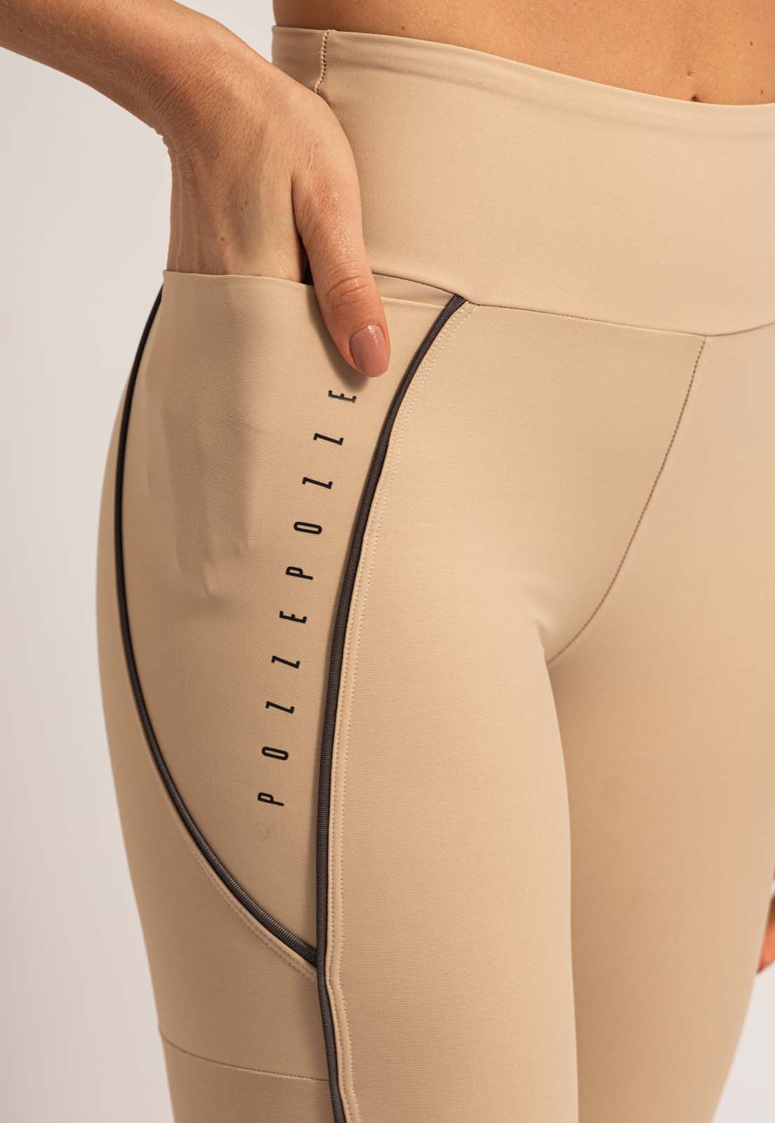 Conjunto Top longo+Legging+Jaqueta corta vento Magnetic