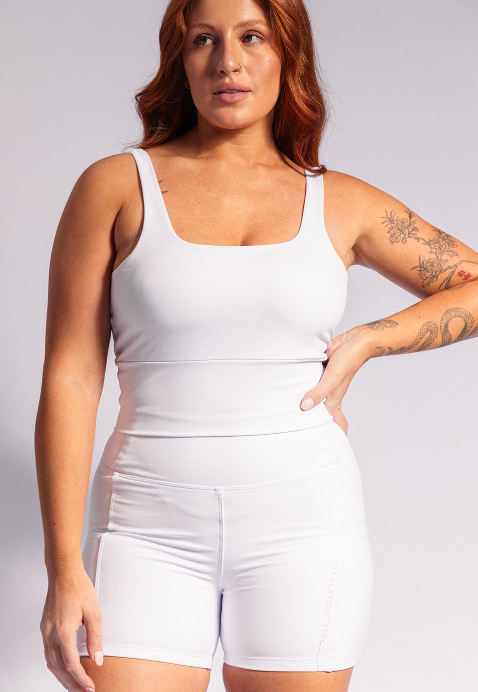 Top longo liso branco cristal Urbane
